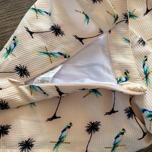 Printed shorts - Picture 4 of 4